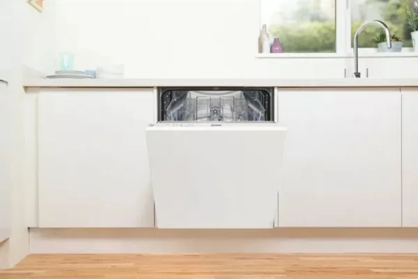 Indesit D2I HKL326 Total integrated dishwasher cm. 60 - 14 covers - Image 2